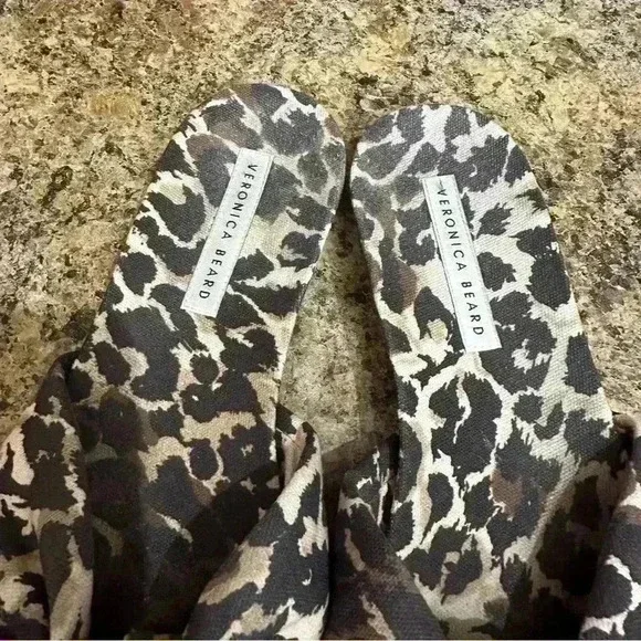 VERONICA BEARD 'Etra' Knotted Leopard Flat Sandals Size 7 Ladies Slip On Shoes - Picture 6 of 8